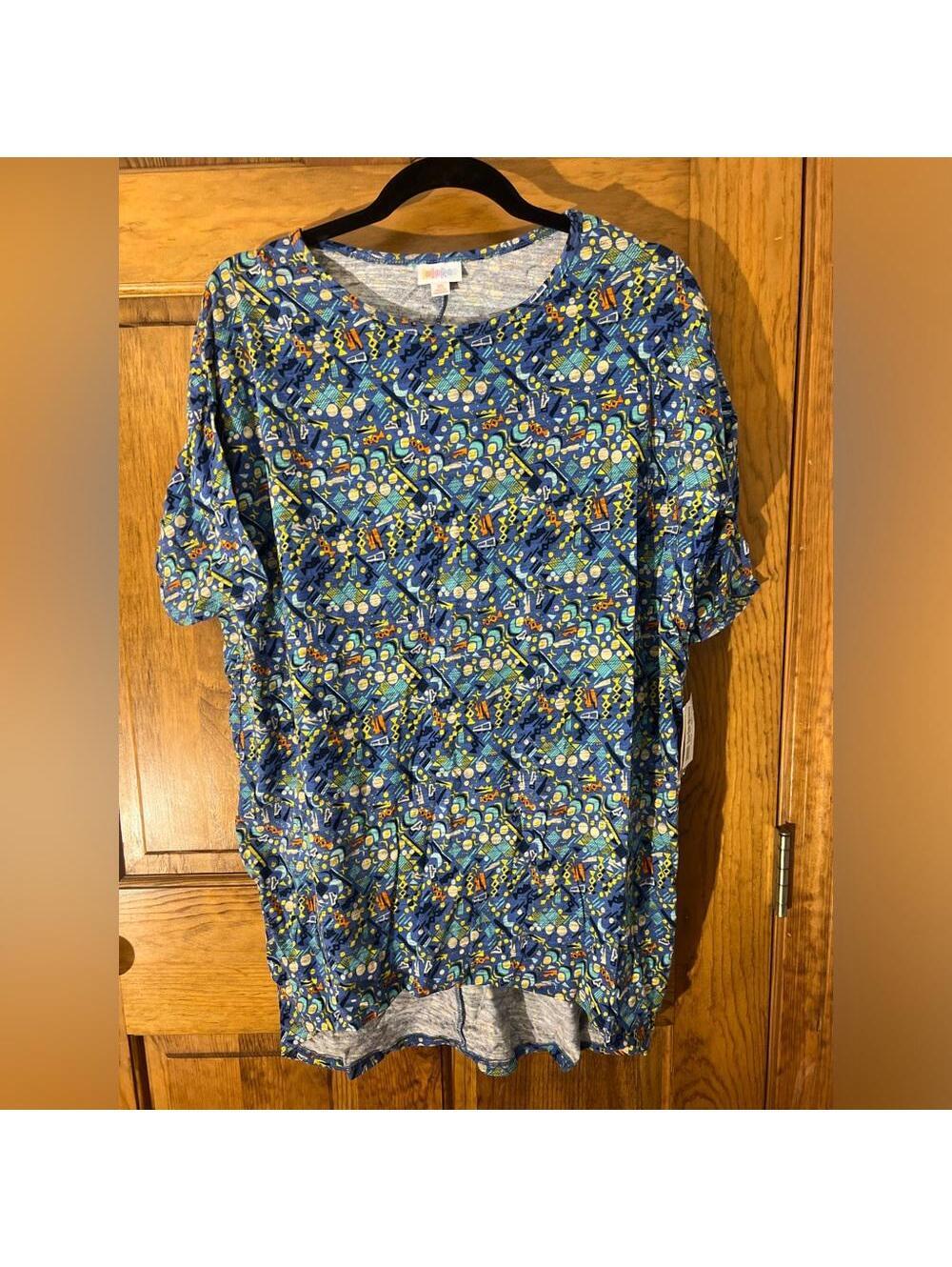 LuLaRoe Irma Tunic Shirt Top Fitted Sleeves High Low Loose Blue Green XS NWT